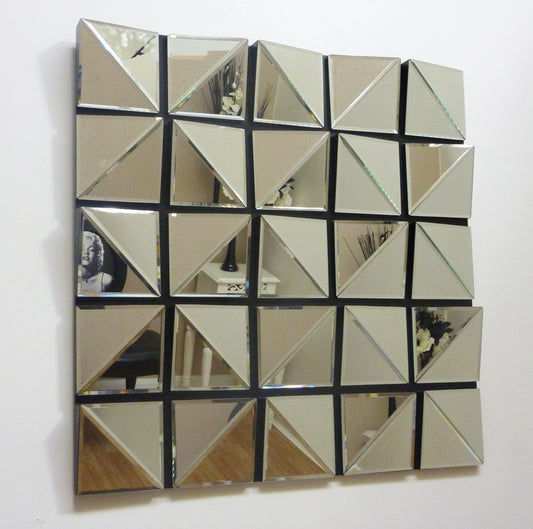 3D Pyramid Design Mirror